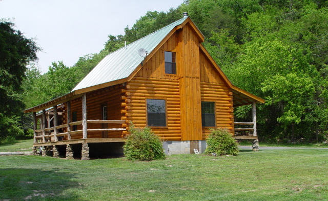 Exterior view of Kindling Trail Cabin